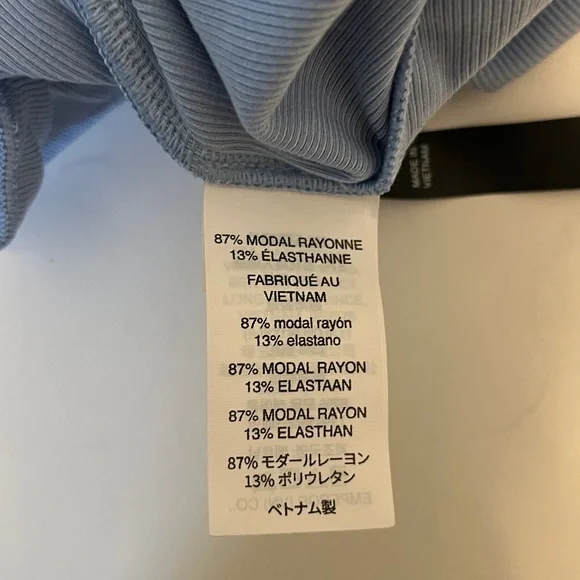 Vuori Pose Short Women's Casual Shorts Surf Blue XS - Picture 8 of 8